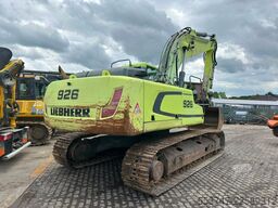 Liebherr R 926