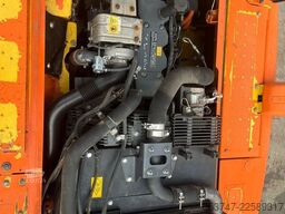 Komatsu HB 215 LC-1