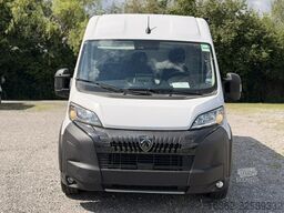 Peugeot Boxer Kasten 435 L4H2  180 AUT/NAvi/PDC