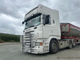 Scania 480 6x2 truck w/ hydraulics and new engine.