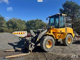 Volvo L30G Wheel Loader w/ Bucket and Forks. 2100 hours!