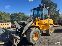 Volvo L30G Wheel Loader w/ Bucket and Forks. 2100 hours!