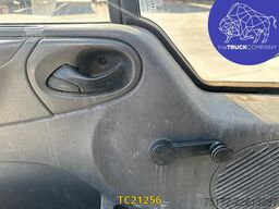 Ford -