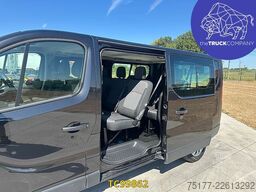Nissan Primastar 2.0 DCI - MINIBUS - 9 SEATS
