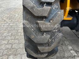 MECALAC AX 700 4x4 Schaufel NEU Greifschaufel