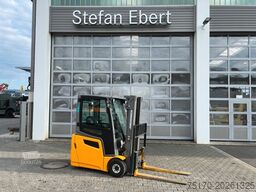 JUNGHEINRICH EFG 215 / Triplex: 4.25m! / SS /  4.029h