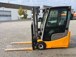 JUNGHEINRICH EFG 215 / Triplex: 4.25m! / SS /  4.029h