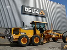 Volvo G946B AWD
