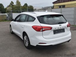 FORD Focus Kombilimousine