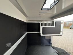 RENAULT Master STX 5 Sitzer Haras ex. Lang Automatik