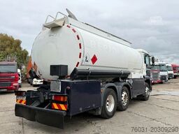 MAN TGA 26.430 6X2 Fuel Tank 21.000L 3 Comp + 2 Pump