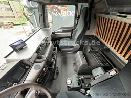 MAN TGX 26.400 6x2 HIAB Abroller