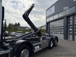 RENAULT Lander 8x2 Retarder Lift-&Lenkachse