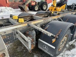 Mercedes-Benz Actros 2551 6x2 Container Truck - ADR Rigged - San