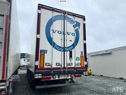 Schmitz SKO 24 refrigerated box semi-trailer with freezer