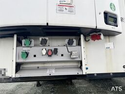 Schmitz SKO 24 refrigerated box semi-trailer with freezer
