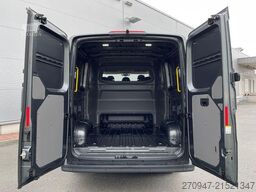 MAN TGE 3.180 L3H2 MIXTO 4x4 AUTOM STANDHZ ACC NAV