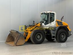 Liebherr L526