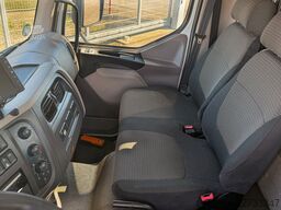 DAF LF 310 * Kipper 4,60 m + KRAN / Bordmatic!