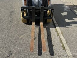 STILL RX70-25T Gas Stapler 2,5t NUR 750 Std.
