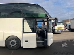 Neoplan Starliner