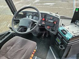 Setra S317