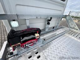 MERCEDES-BENZ Sprinter 311CDI+Neuer Aufbau+Luftfederung