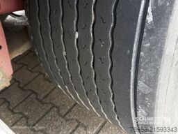 Schmitz Cargobull Curtainsider Mega