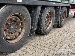 Schmitz Cargobull Curtainsider Mega
