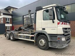 Mercedes-Benz 2541 Actros 6x2 Multilift XR