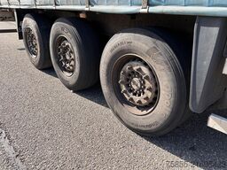 Schmitz SCS 24/L - 13.62 E B Tautliner / SAF Axles / Di...