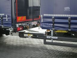 WEB-TRAILER ZPRASQ Zentralachs-Curtainsider / XL