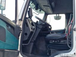 Volvo FM 13.460 Globetrotter 6x2*4 - Frigo Carrier Su...