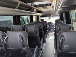 MERCEDES-BENZ 519  Allrad 4 x 4  20 / 23 Sitzer schnelle Liefe