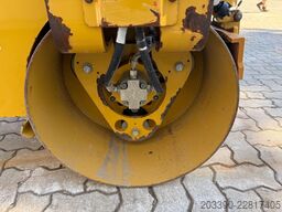 CATERPILLAR CB1.7 / 2019 BJ / 430 Stunden