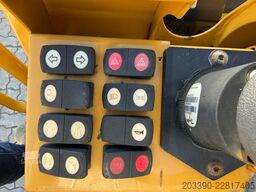 CATERPILLAR CB1.7 / 2019 BJ / 430 Stunden