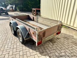  Köper Anhänger mit Verladerampen / TÜV 01/28