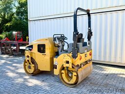 CATERPILLAR CB34B / 2018 BJ / 1.244 Stunden / 4.3 Tonnen