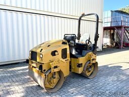 CATERPILLAR CB2.7 / 2018 BJ / 845 H / 2.5 Tonnen