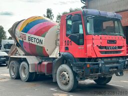 Autobetoniere IVECO Trakker AD260T36B 6x4 Betonmischer