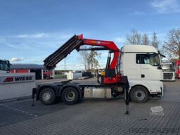 MAN TGX 26.440 6x2 mit HMF 3000-5 Kran Top Zustand