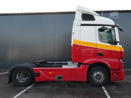Mercedes-Benz Actros 1942 tractor unit