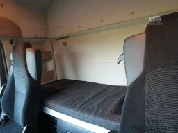 Mercedes-Benz Actros 1942 tractor unit