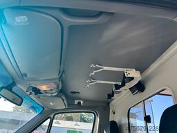 MERCEDES-BENZ Sprinter 316 / Trage Liege Rampe