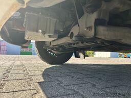 MERCEDES-BENZ Sprinter 316 / Trage Liege Rampe