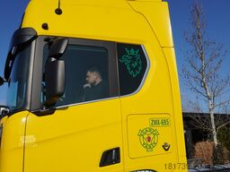 SCANIA R650 V8 8x4/4 E6 / 2020 / frame 9.7 m