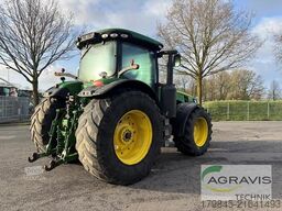 John Deere 8335 R