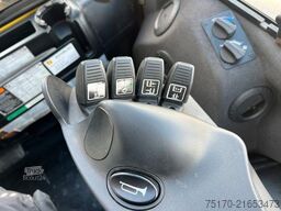 Hyster H4.0 FT6 / Verstellgerät / HH:4.42m / nur 2.502h