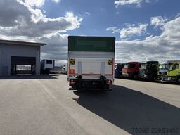 Volvo Trucks FH-460 6x2R Plane/HB / Swiss-Vehicle