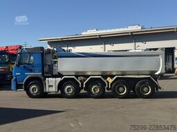 Volvo Trucks FMX-500 10x4R Rückwärtskipper / Swiss-Vehicle